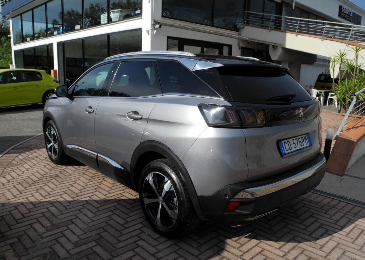 PEUGEOT 3008 2ª serie 3008 BlueHDi 130 S&S EAT8 GT (4/15)