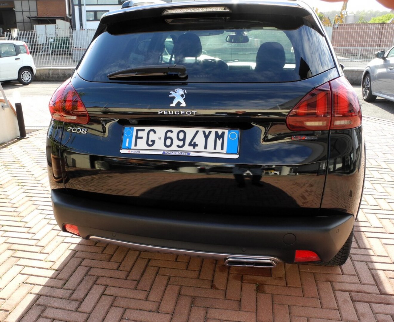 PEUGEOT 2008 1° serie BlueHDi 120 S&S GT Line (6/23)
