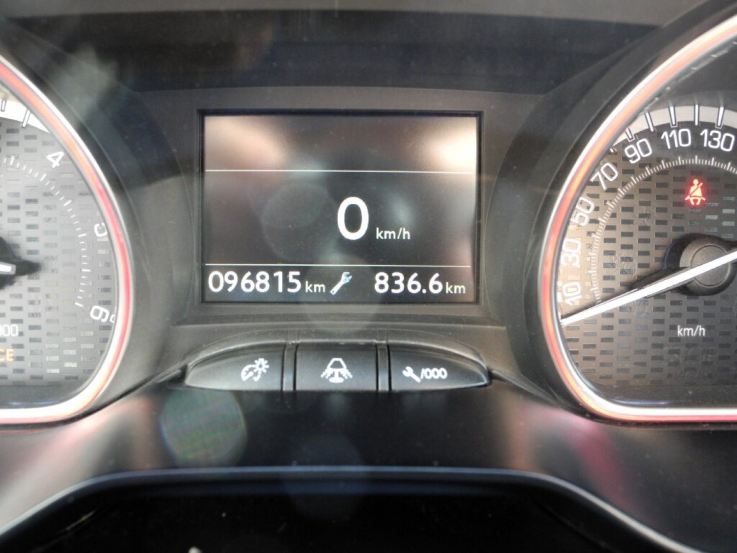 PEUGEOT 2008 1° serie BlueHDi 120 S&S GT Line (14/23)