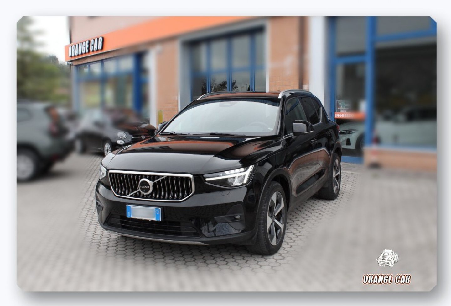 VOLVO XC40
