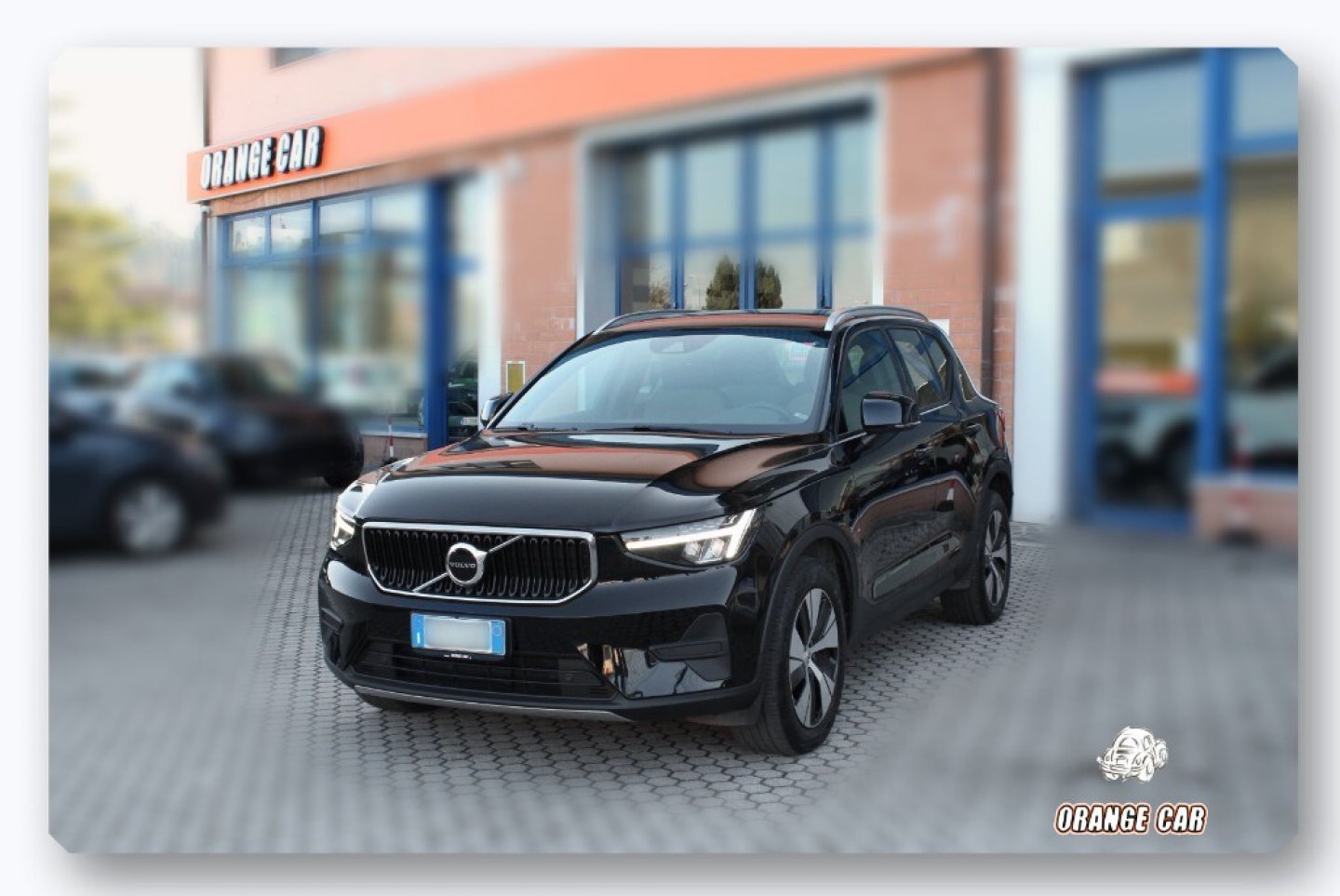 VOLVO XC40