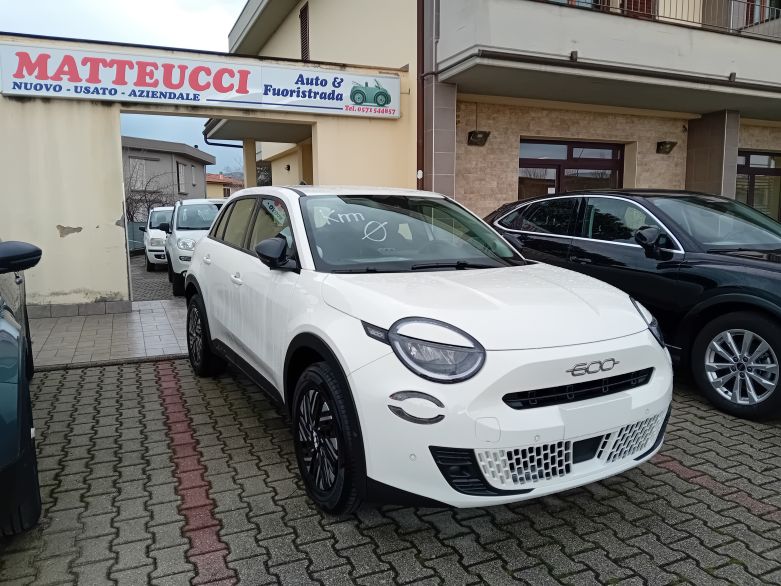 FIAT 600 (2023-)