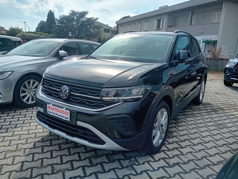 VOLKSWAGEN T-Cross