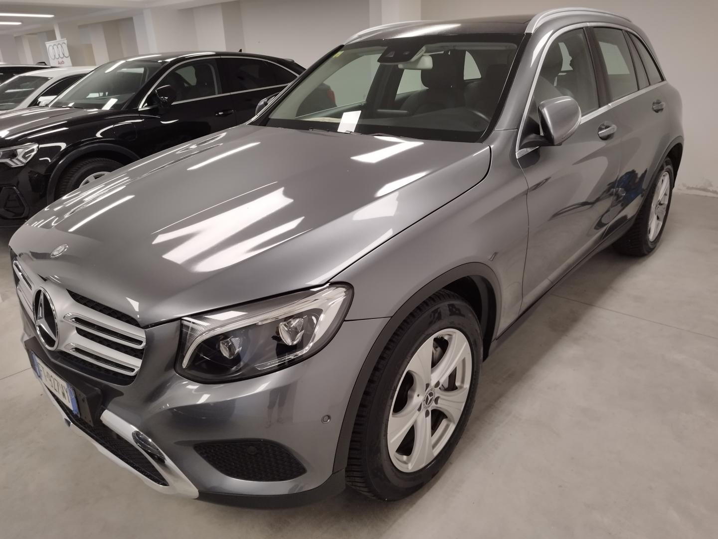 MERCEDES GLC suv