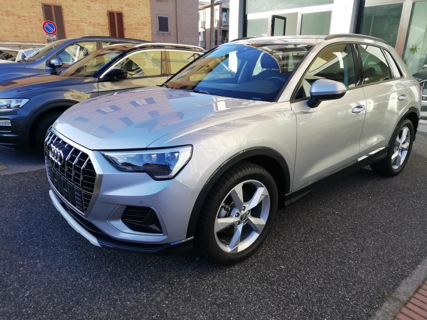 AUDI Q3 35 TFSI