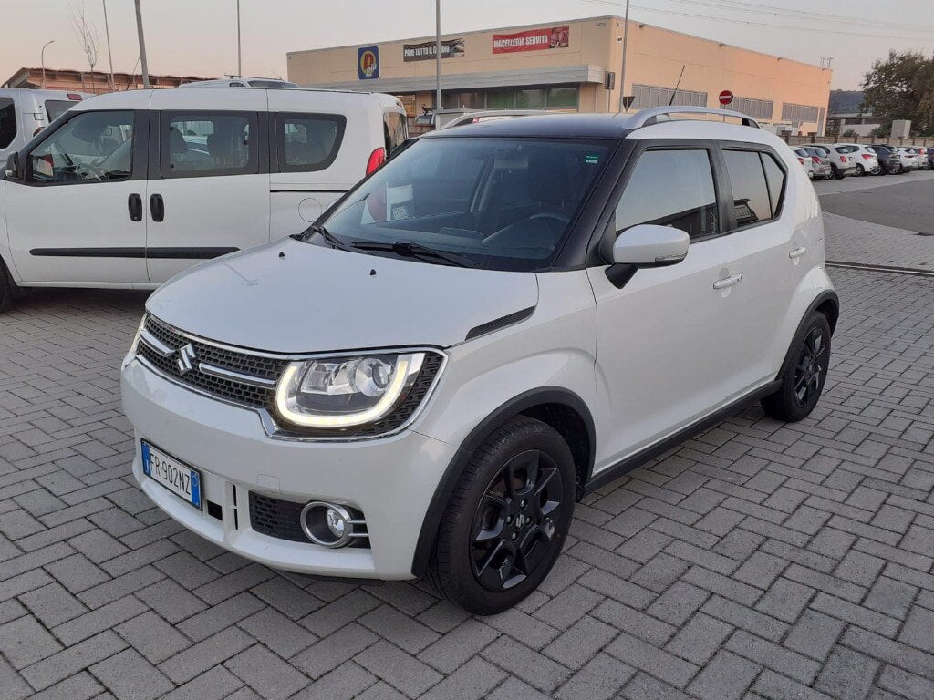 Suzuki Ignis 1.2 Hybrid Top