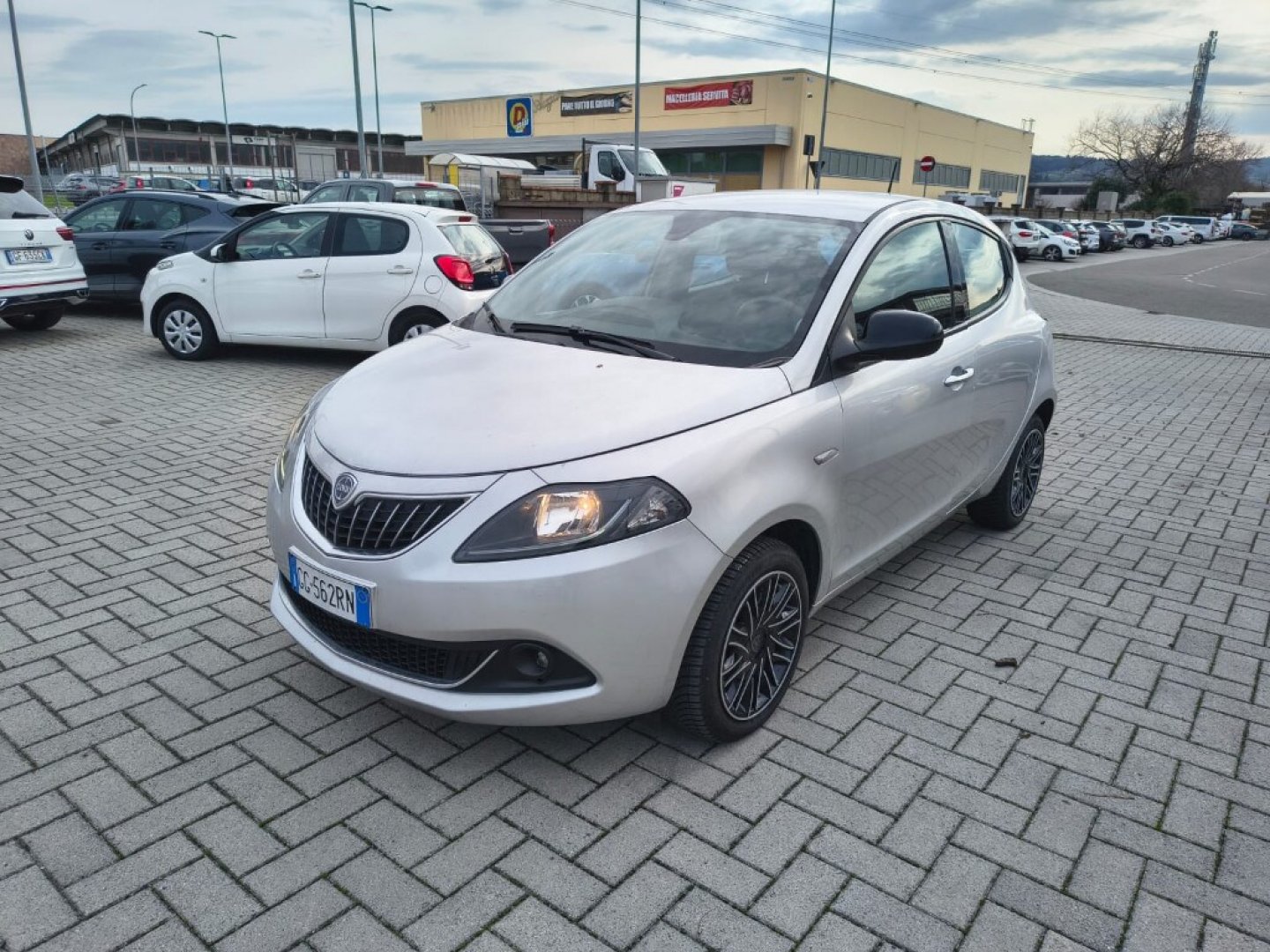 LANCIA Ypsilon 3ª serie Ypsilon 1.0 FireFly 5 porte S&S Hybrid Ecochic Gold