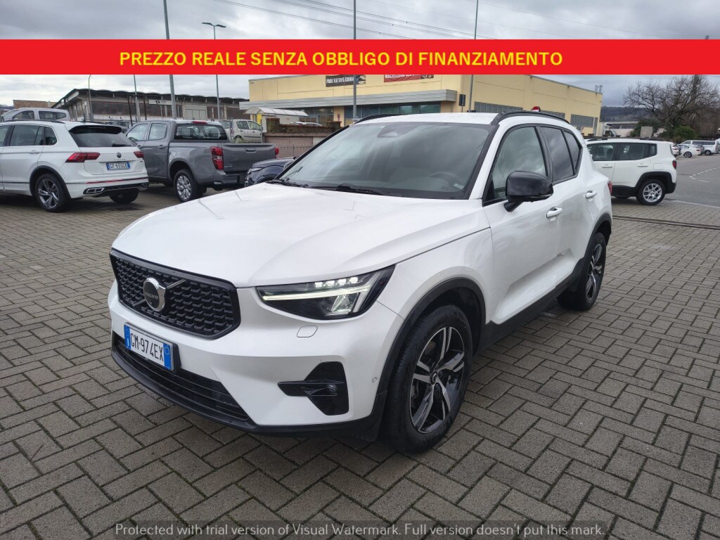 VOLVO XC40 (2017-->) XC40 B4 AWD automatico Plus Dark
