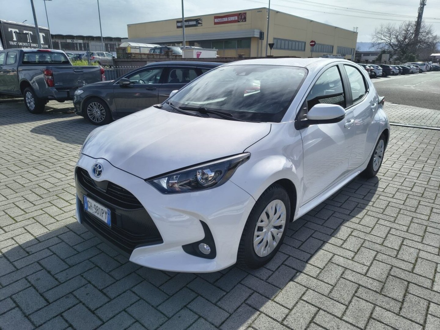 TOYOTA Yaris 4ª serie Yaris 1.5 Hybrid 5 porte Business