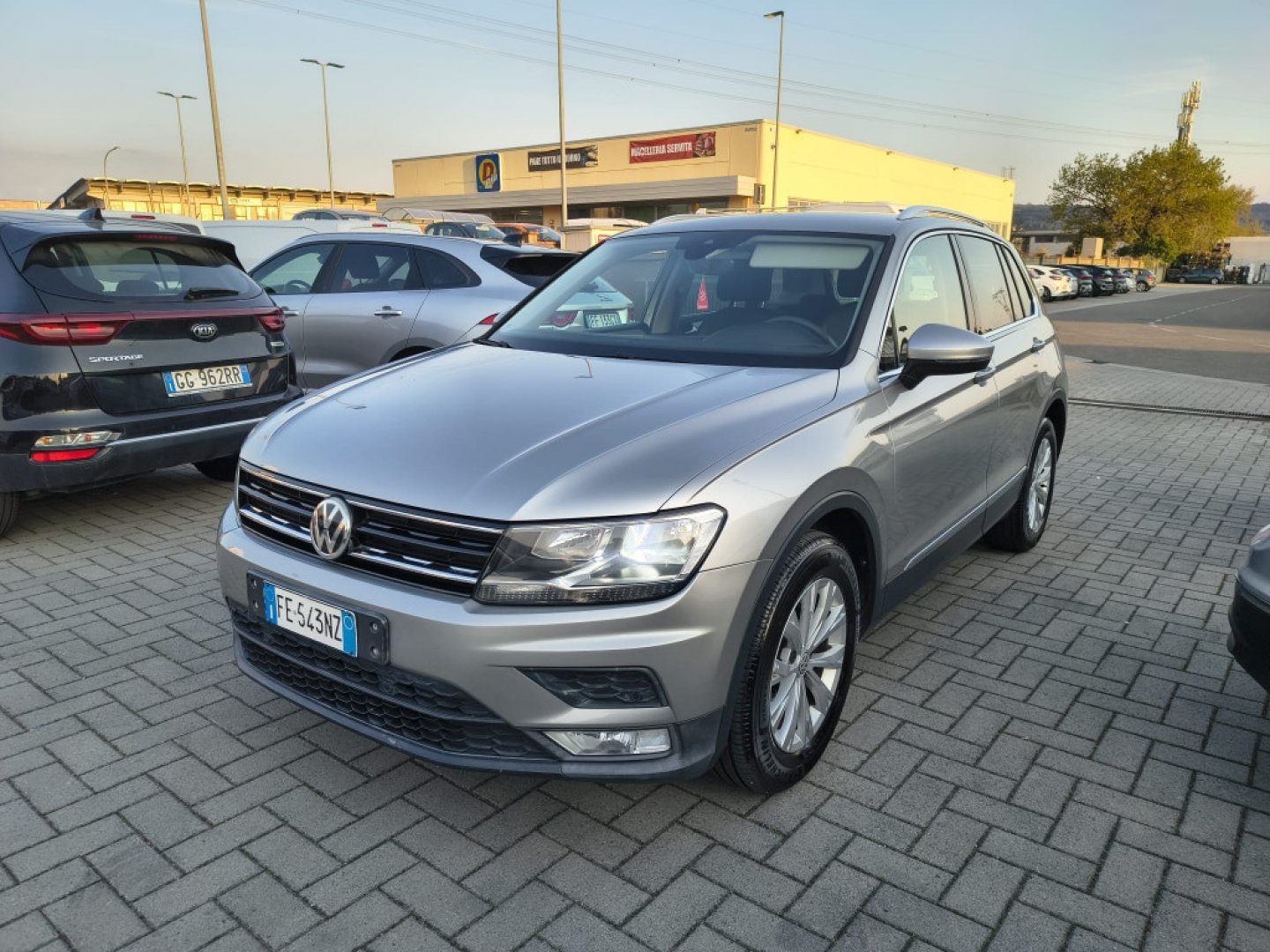 VOLKSWAGEN Tiguan 2ª serie Tiguan 2.0 TDI SCR Business BlueMotion Technology