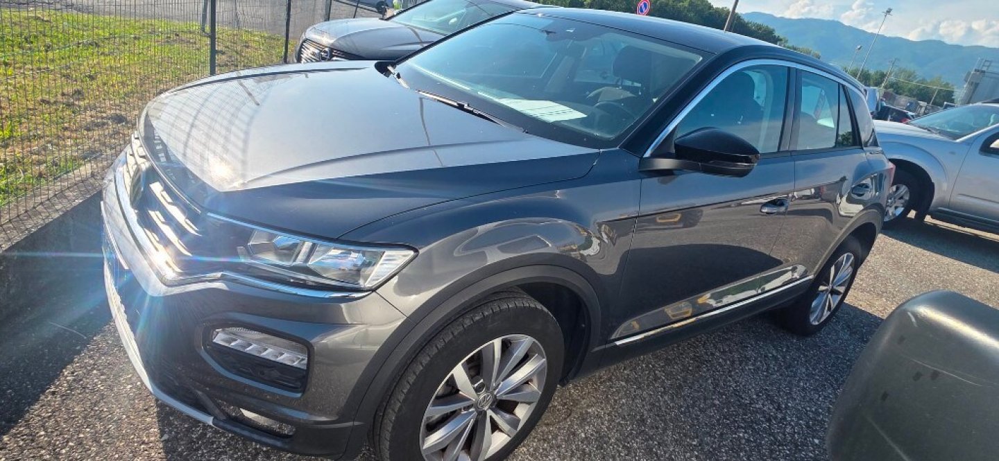 VOLKSWAGEN T-Roc