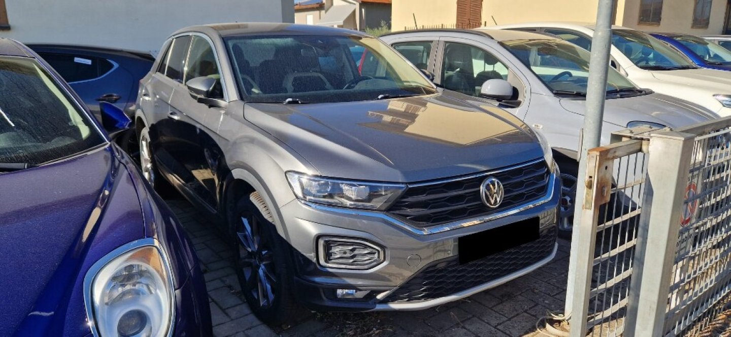 VOLKSWAGEN T-Roc